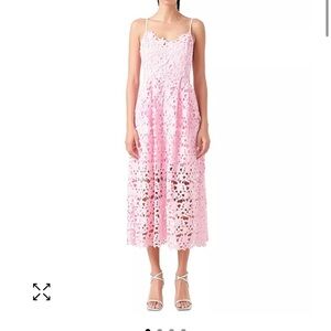 ASTR THE LABEL pink lace midi dress